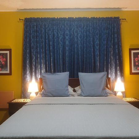Ultimate Freedom Bed And Breakfast Santa Cruz Exterior photo