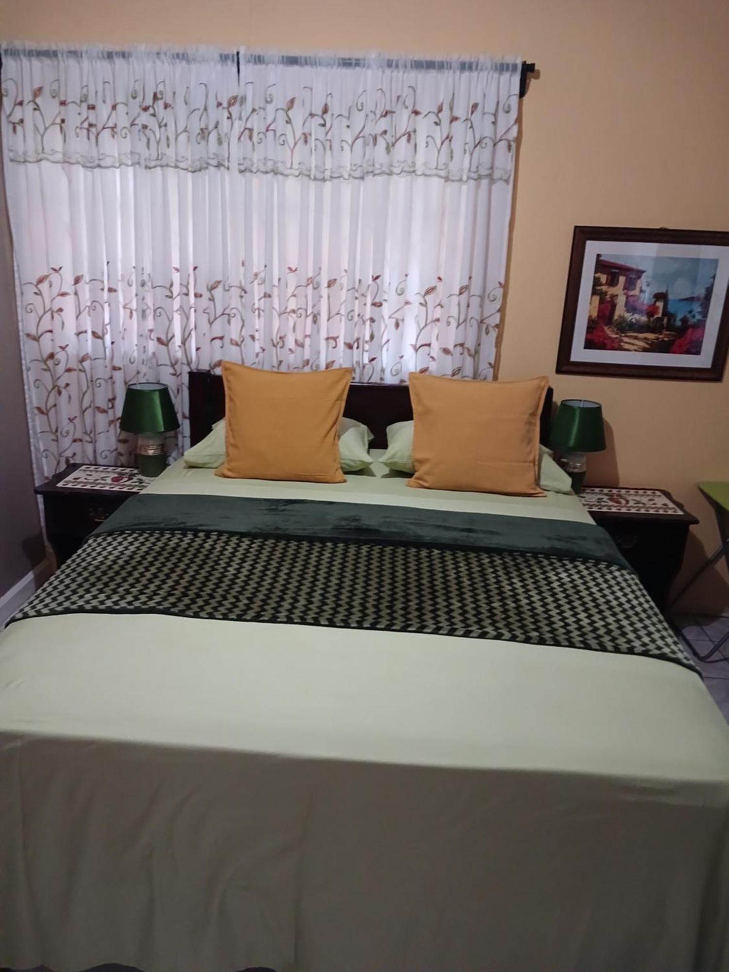 Ultimate Freedom Bed And Breakfast Santa Cruz Exterior photo